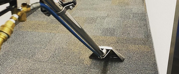 Deep Cleaning in Place of Furniture